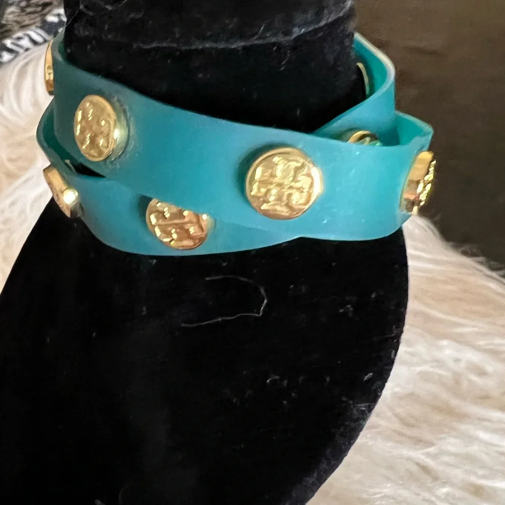 Tory Burch Logo Studded Jelly Wrap Turquoise Bracelet